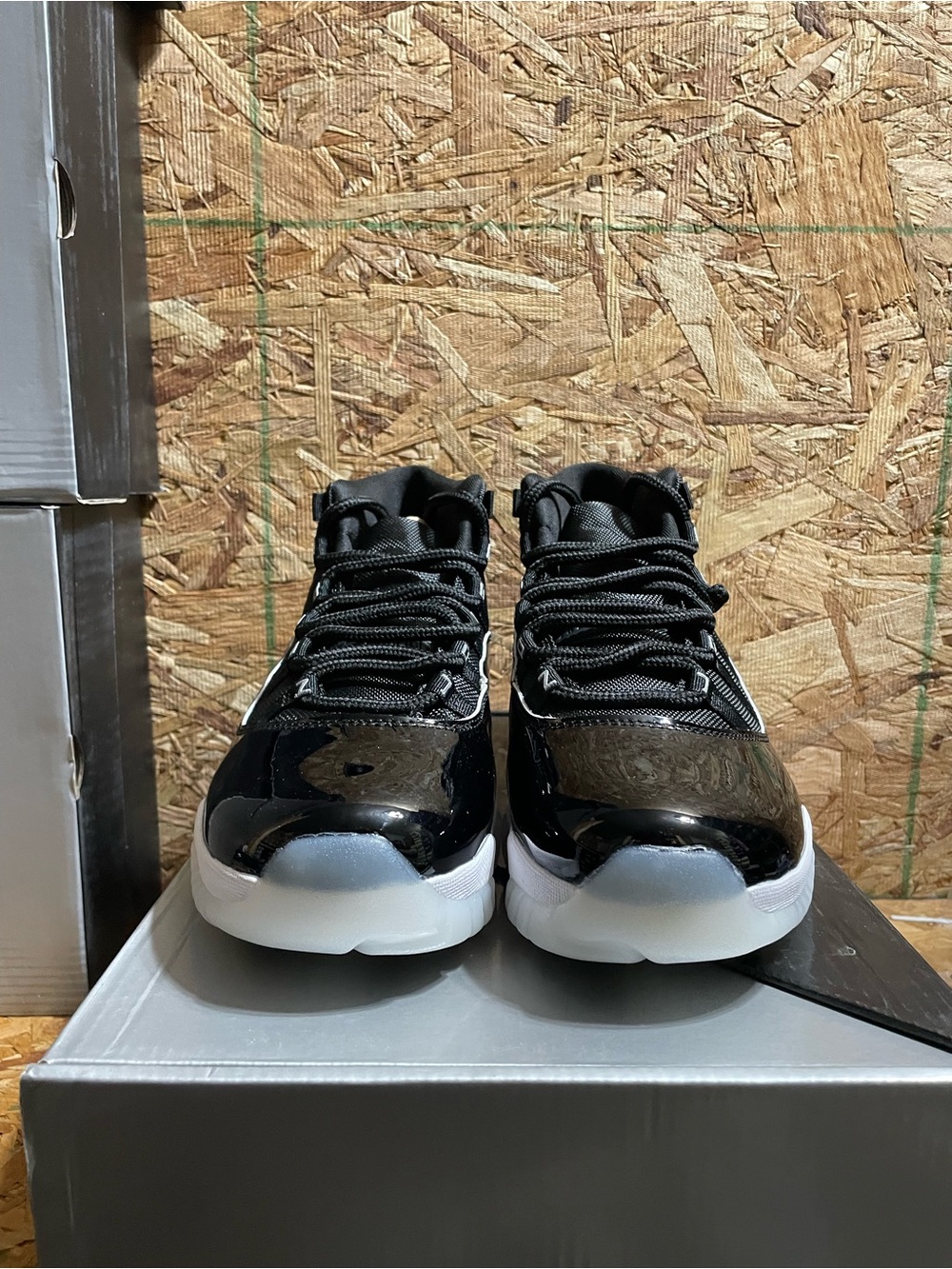 Air Jordan 11 Retro “Jubilee / 25th Anniversary” - Picture 3 of 6